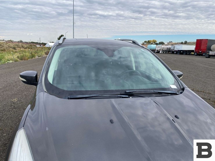 2015-ford-escape-image-9