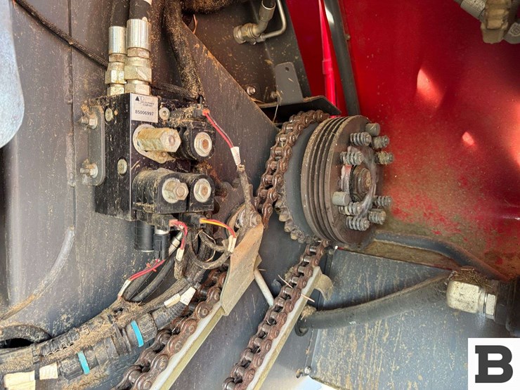 2015-massey-ferguson-2290-image-47