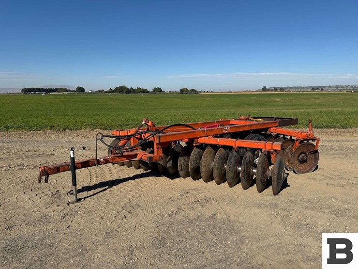 case-g109-146-offset-disc-image-3