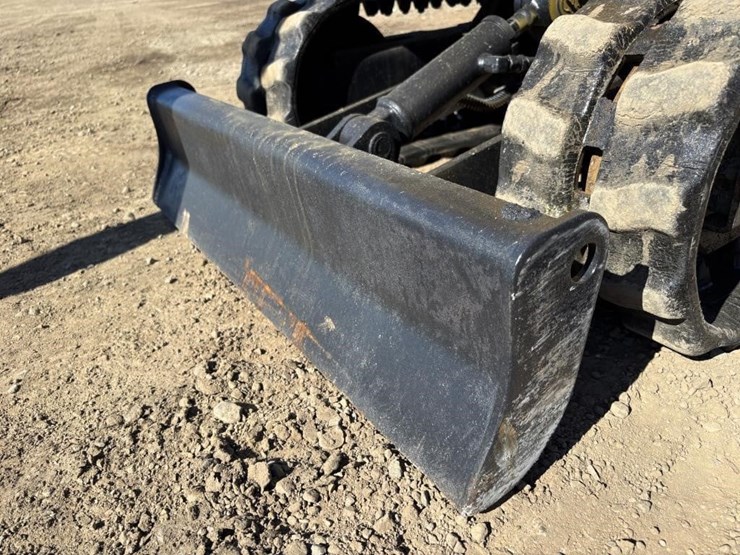 komatsu-pc03-2f-image-9