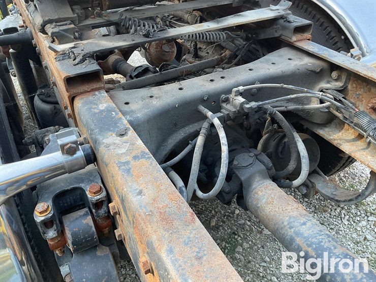 2006-peterbilt-379-image-13