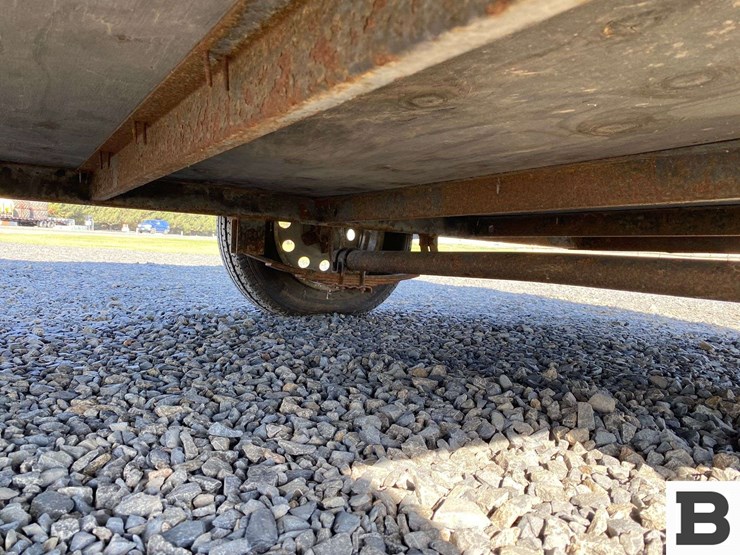 2012-forest-river-cargo-trailer-image-14