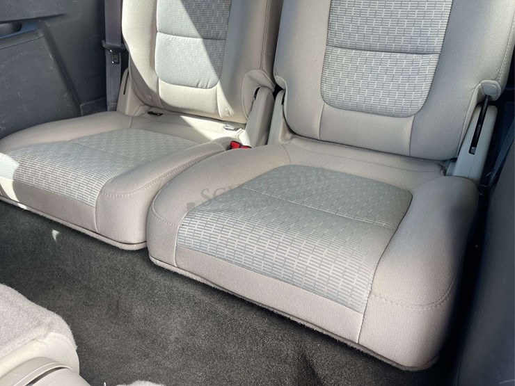 2013-ford-explorer-image-55