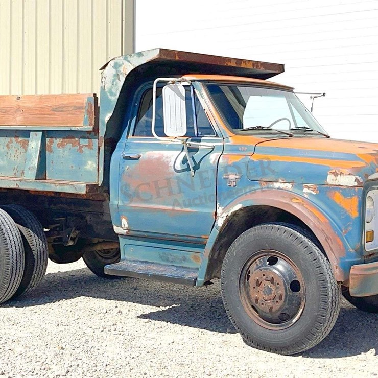 1967 CHEVROLET C50
