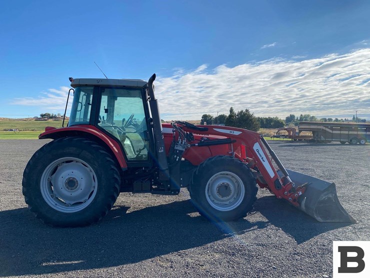 2012-massey-ferguson-5475-image-6