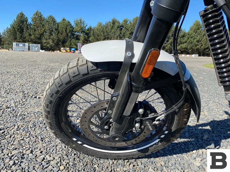 2025-royal-enfield-bear-650-enduro-motorcycle-image-19