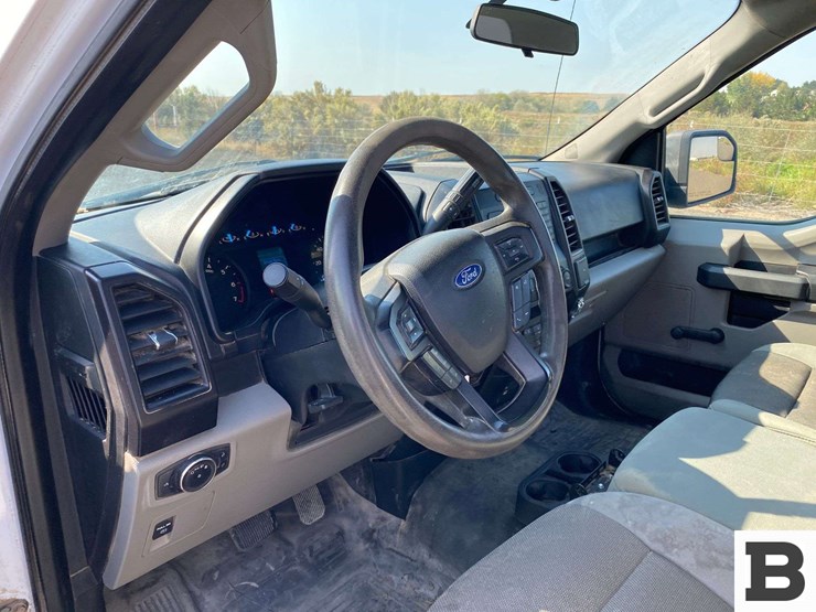 2019-ford-f150-image-24
