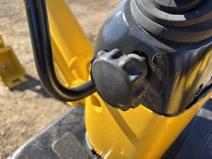 komatsu-pc03-2f-image-22