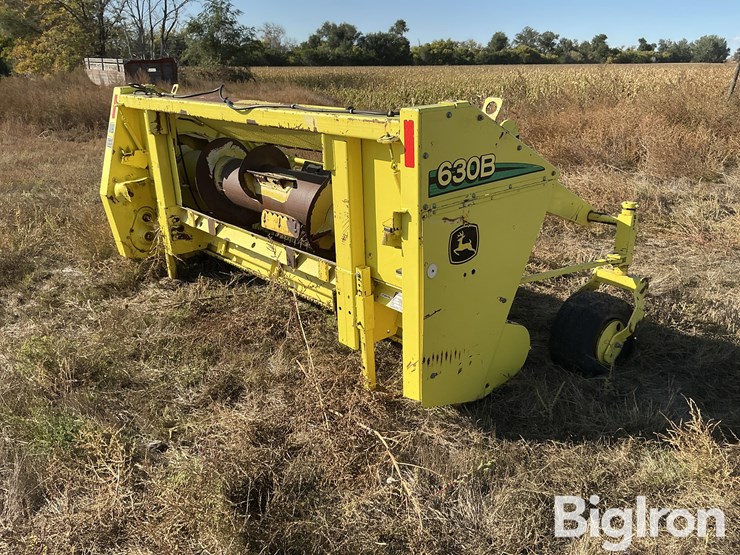 2004-john-deere-630b-image-7