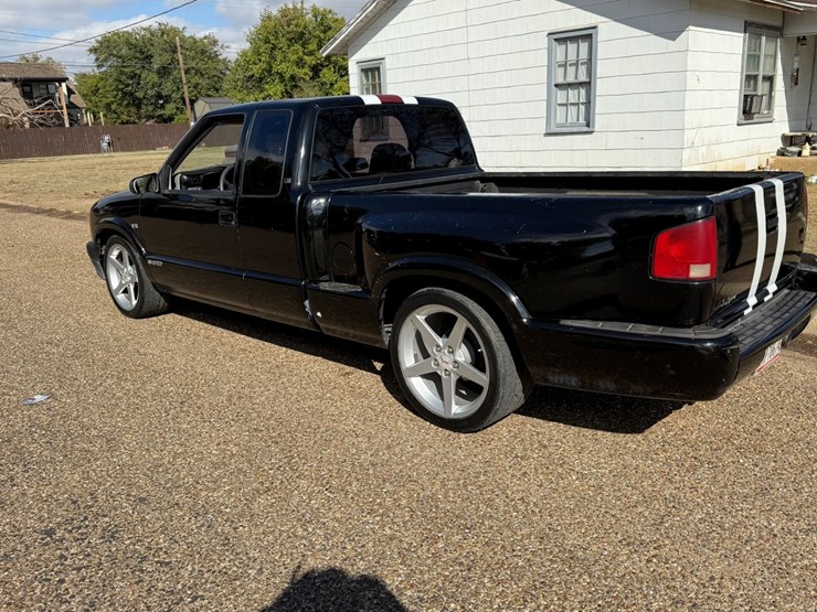1996-chevrolet-s10-image-5