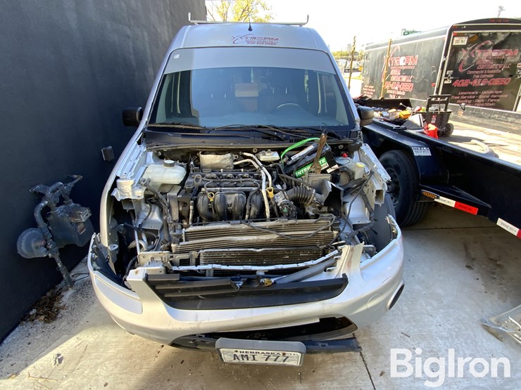 2010-ford-transit-connect-image-2