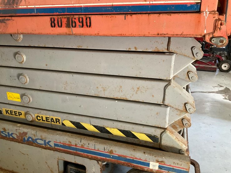 2006-skyjack-sjiii4632-image-14