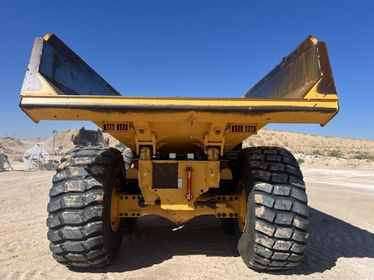 2020-volvo-a60h-image-4