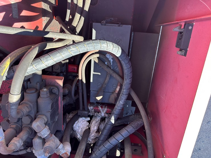 2010-prentice-2410-image-74