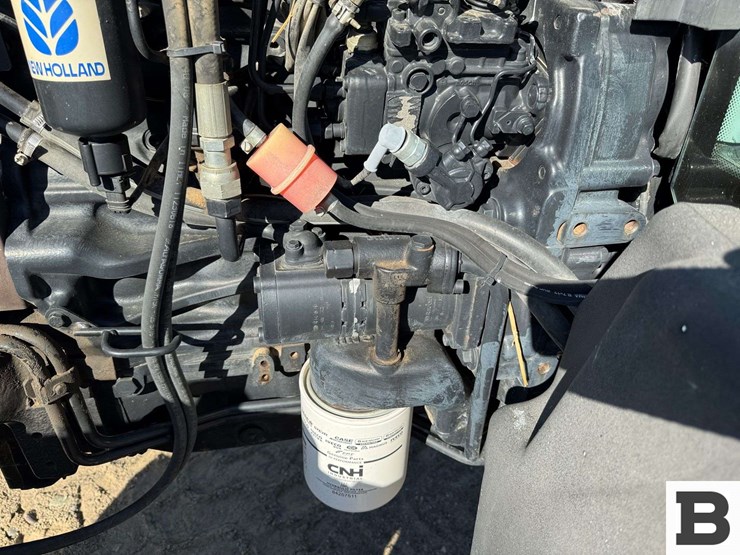 2010-new-holland-t5060-image-51