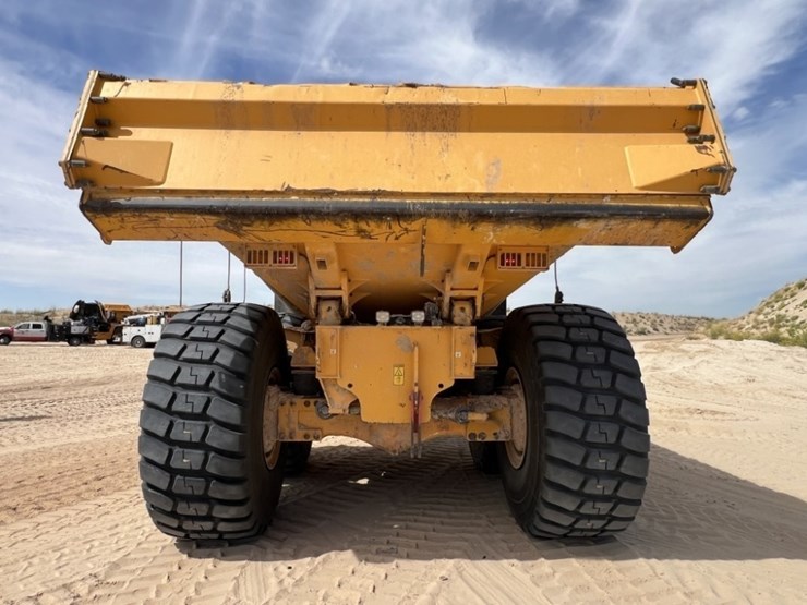 2020-volvo-a60h-image-4