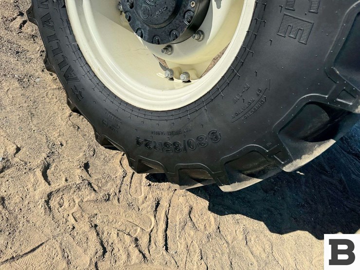 2010-new-holland-t5060-image-16