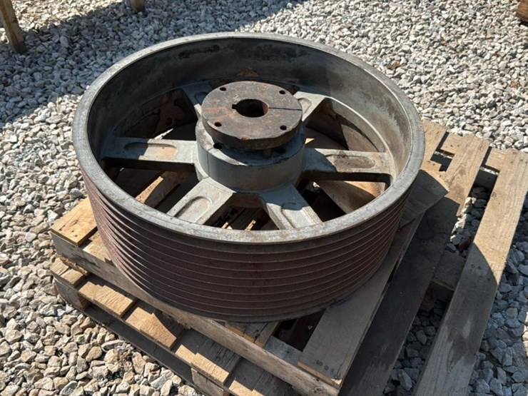 #4704-•-pulley-image-3