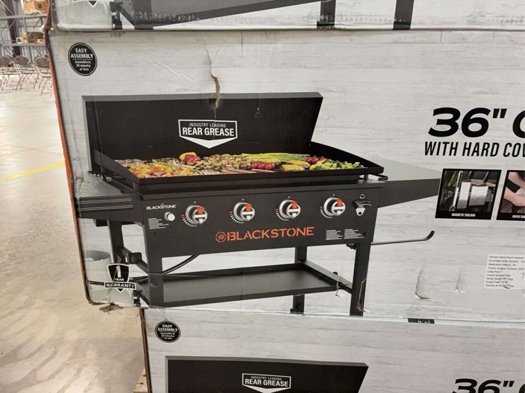 36"-black-stone-griddle-image-2