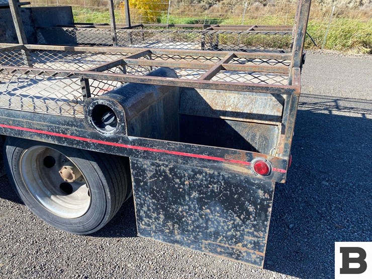 2001-chevrolet-gmt400-image-18