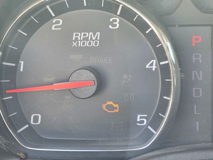 2017-gmc-sierra-3500-image-54