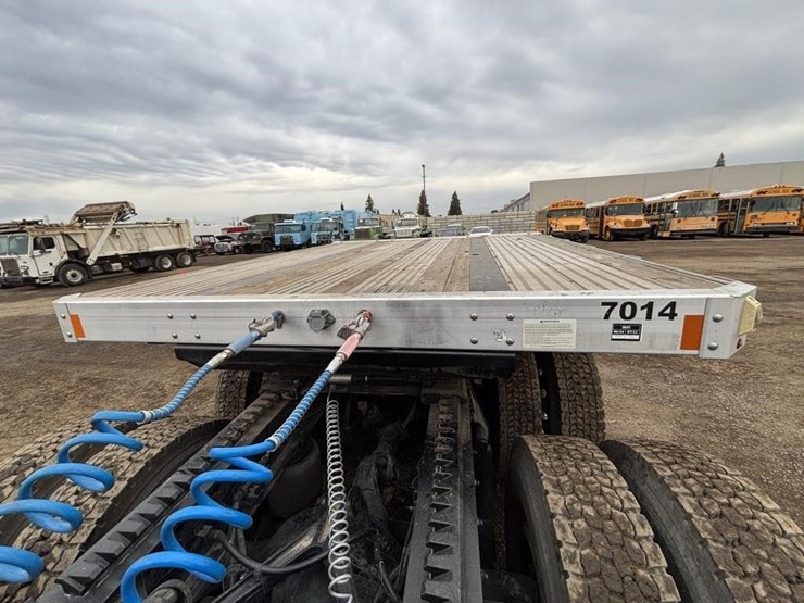 2022-doonan-drop-deck-image-6