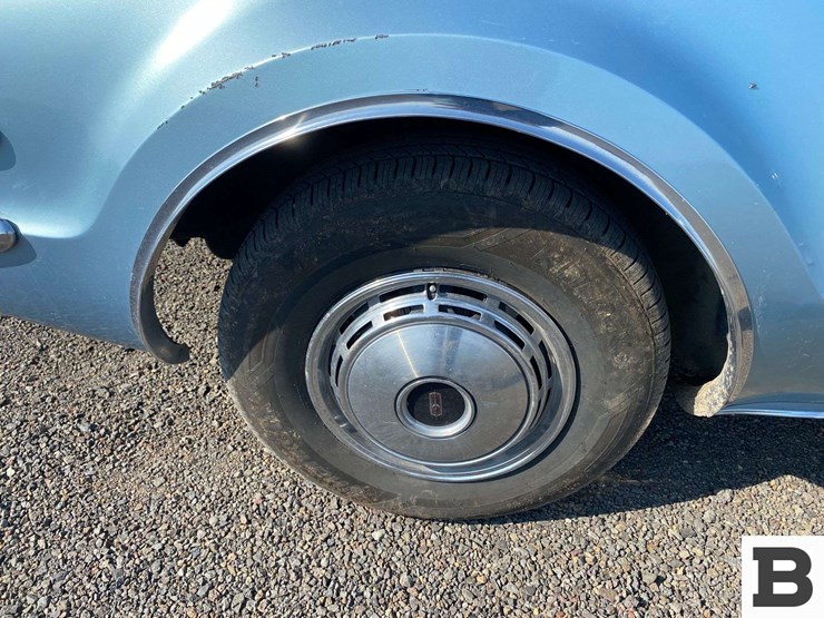 1968-oldsmobile-toronado-coupe-image-10