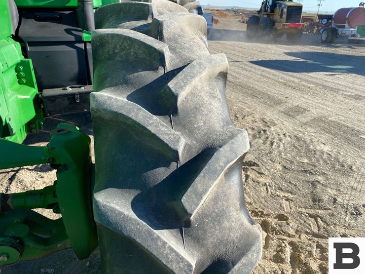 2008-john-deere-8330-image-19