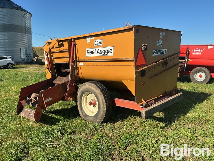 knight-ra3250-reel-auggie-feed-wagon-w/scale-image-7