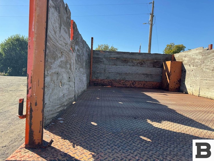 1988-gmc-7000-image-25