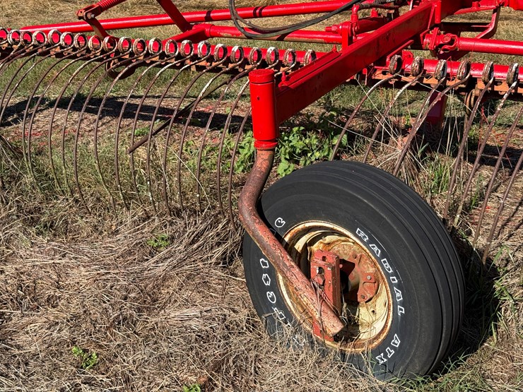 #47-•-#1002-•-18-foot-rouse-rake-image-8