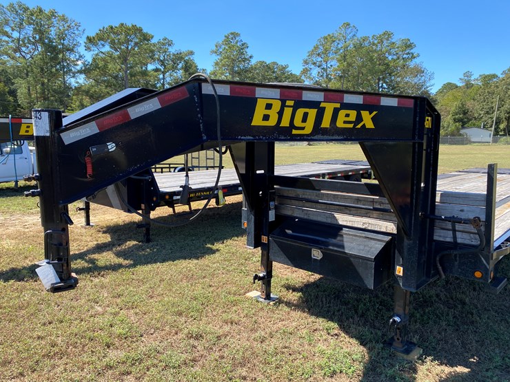 #21-•-#119-•-bigtex-gooseneck-14gn-trailer-gvwr-12,000-image-2