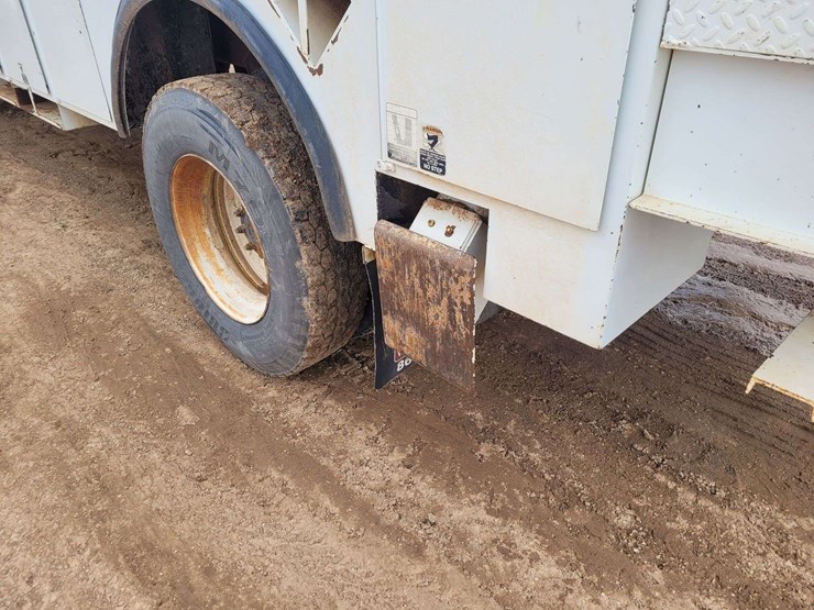 2004-international-7300-image-9