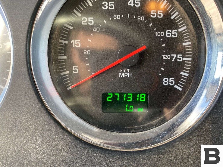 2013-kenworth-t800-image-65