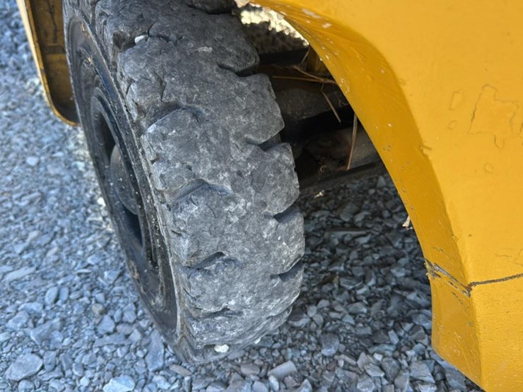 #1354-•-yale-forklift-image-16
