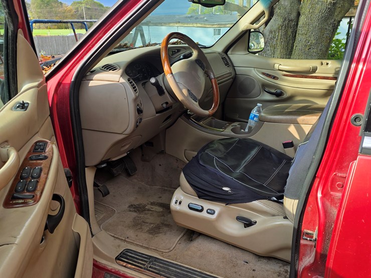 2000-lincoln-navigator-image-5