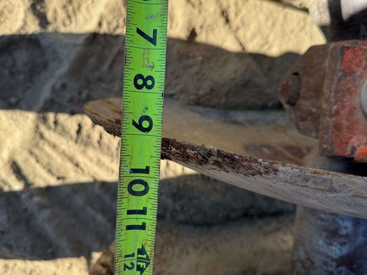 case-g109-146-offset-disc-image-20