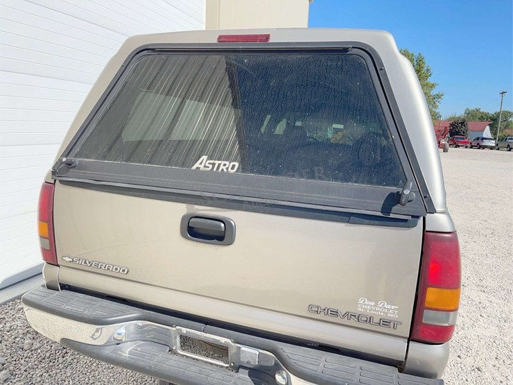 2000-chevrolet-2500-image-26