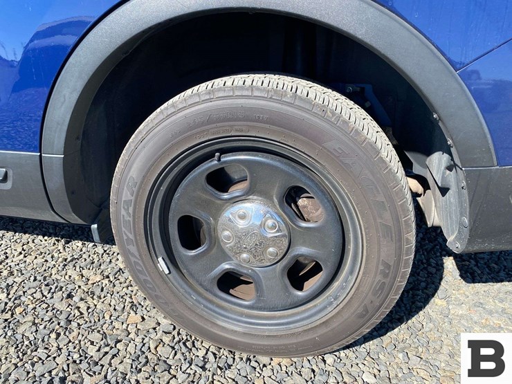 2018-ford-explorer-image-12