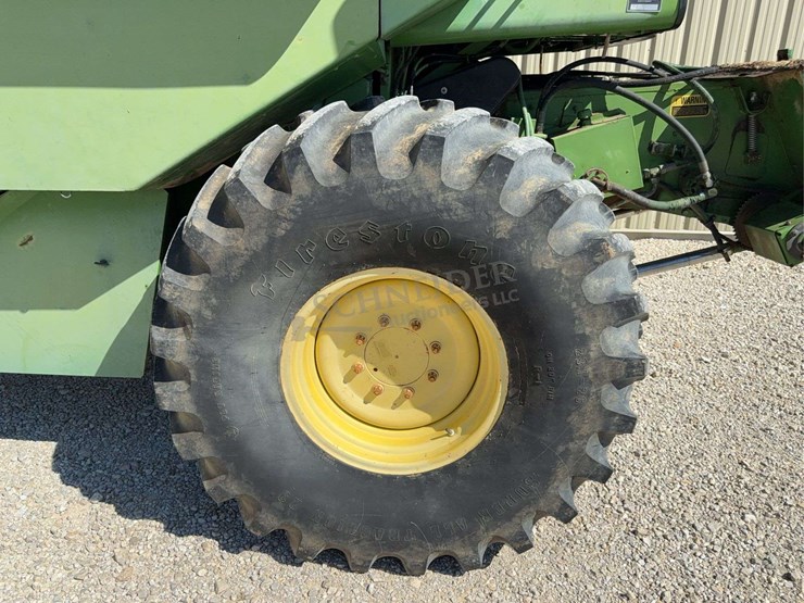 john-deere-4425-image-19