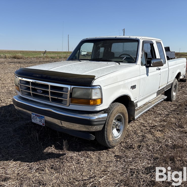 1992 FORD F150 XLT