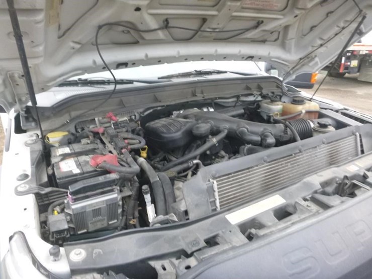 2015-ford-f550-image-30