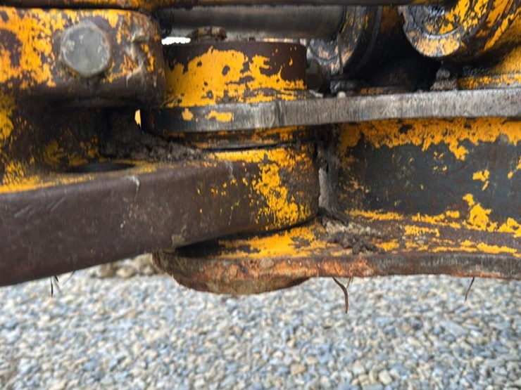 1990-deere-455g-image-33