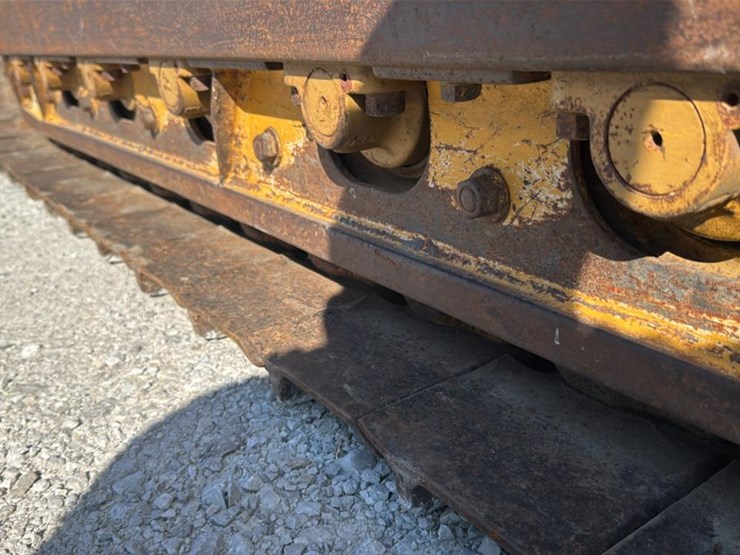 2015-deere-450j-lt-image-30