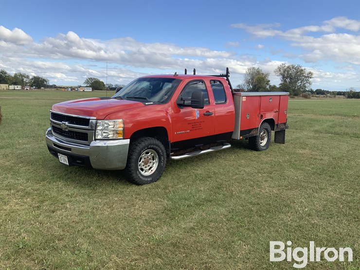 2008-chevrolet-silverado-2500-image-1