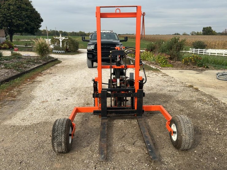 #1356-•-walk-behind-panther-forklift-image-4