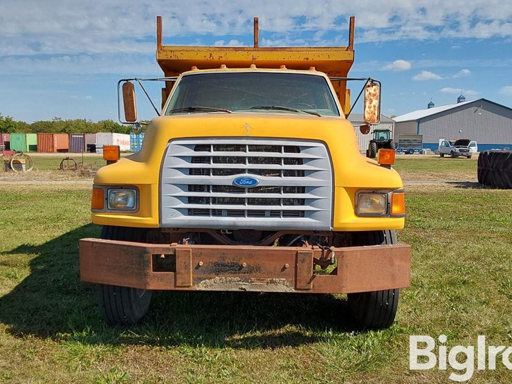 1997-ford-f800-image-2