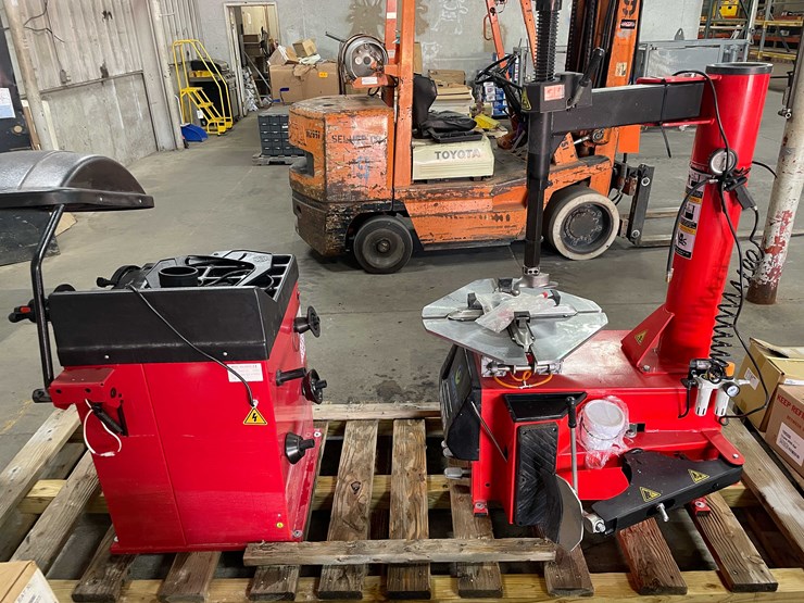 #8524-•-tire-changer-(e)-image-6