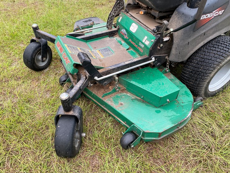 #44-•-#164-•-bob-cat-24-hp-zero-turn-lawnmower-with-61-inch-deck-image-4