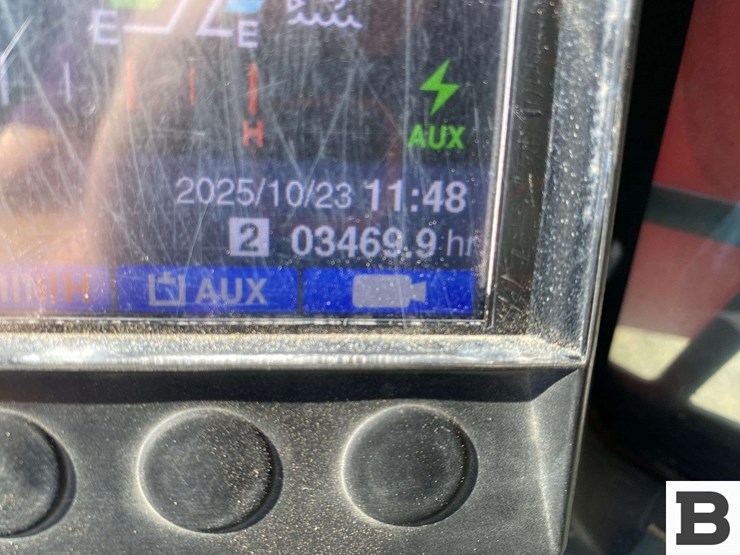 2021-takeuchi-tl12-image-41